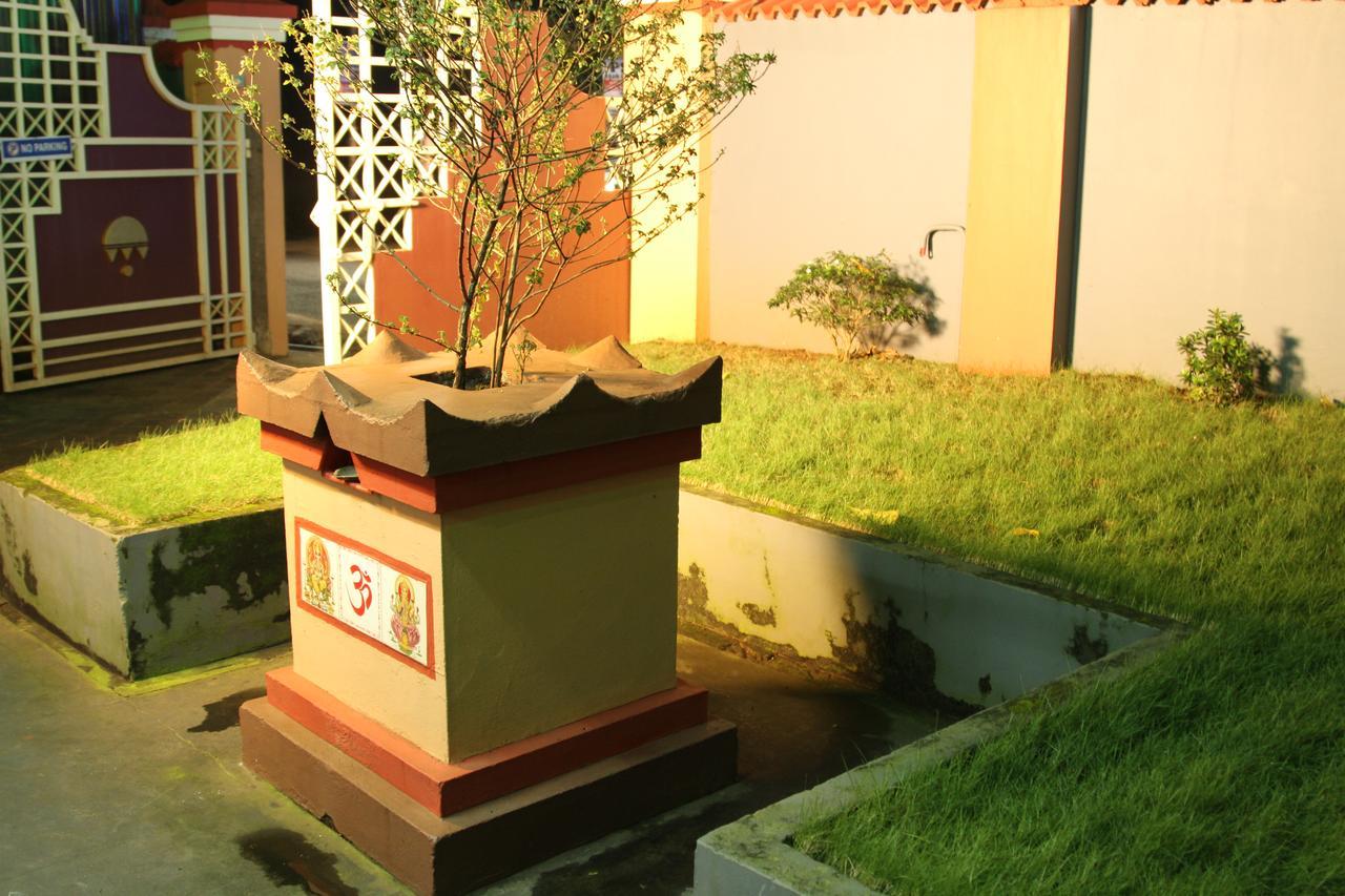 Shivalayahomestay Thrissur Buitenkant foto